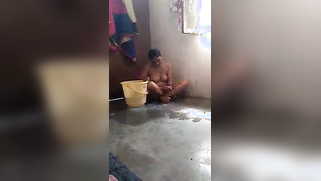 Pervert sneakily films XXX video of Telugu neighbor taking a bath | XXX Video on AllSex.XXX