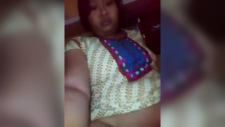 Succulent breasts of the Indian XXX model really blow imagination | XXX Video on AllSex.XXX