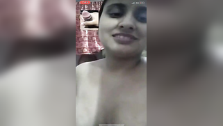 Pretty Indian woman has a webcam so she can earn money in XXX way | XXX Video on AllSex.XXX