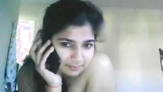 Indian performs amateur webcam show and strips down for her XXX client | XXX Video on AllSex.XXX
