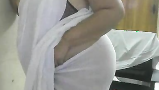 Going to work Indian XXX model prepares big natural tits and tushy | XXX Video on AllSex.XXX