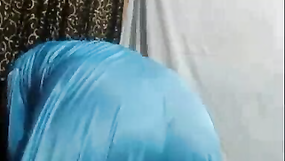 Smokin' hot Mallu XXX model takes her super-sexy natural melons out | XXX Video on AllSex.XXX