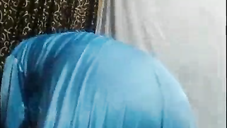 Smokin' hot Mallu XXX model takes her super-sexy natural melons out | XXX Video on AllSex.XXX