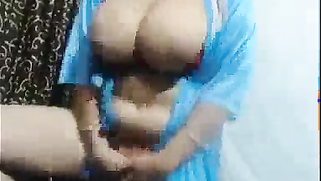 Smokin' hot Mallu XXX model takes her super-sexy natural melons out | XXX Video on AllSex.XXX