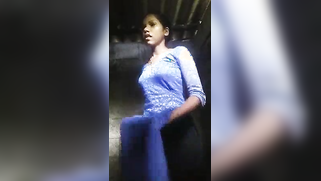 Young Bangla girl thinks XXX spectators deserve to see her naked body | XXX Video on AllSex.XXX