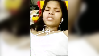 Indian Bhabhi puts hand down there and masturbates during XXX call | XXX Video on AllSex.XXX