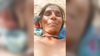 Desi is happy with young man who loves her and takes to XXX picnic | XXX Video on AllSex.XXX