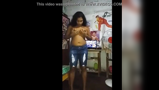 Mallu relaxes in solo XXX show where she slowly takes clothes off | XXX Video on AllSex.XXX