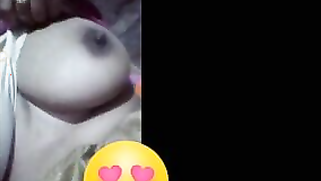 Amateur chubby model flashes boobs and slit to XXX online partner | XXX Video on AllSex.XXX