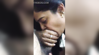 Video of aunty who feels obliged to suck her XXX addicted nephew off