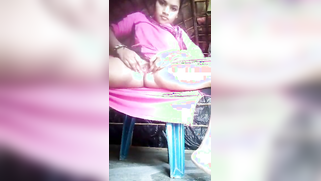 Attractive Desi love in violet sari does anything for tips in XXX show | XXX Video on AllSex.XXX