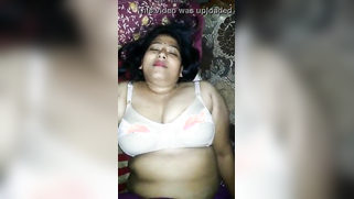 Pervert secretly films XXX close-up video of Bangla wearing the bra | XXX Video on AllSex.XXX