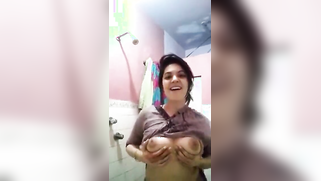 Indian wench would like to have XXX tool so she attracts XXX lovers | XXX Video on AllSex.XXX