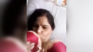 Boyfriend asks chubby to show something XXX to him via phone camera | XXX Video on AllSex.XXX