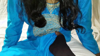 Desi turns around and gives muff to XXX lover who thrusts cock inside | XXX Video on AllSex.XXX