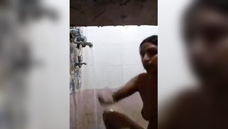 Mallu is crazy about taking off clothes and taking shower for XXX fans | XXX Video on AllSex.XXX