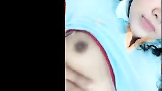 XXX session on camera makes Desi show off her naked tits worldwide | XXX Video on AllSex.XXX