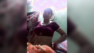 Tamil housewife seductively touches saggy tits and XXX pussy on cam | XXX Video on AllSex.XXX