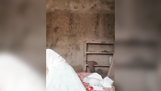 Muscular Desi guy fucks his submissive wife in XXX missionary style | XXX Video on AllSex.XXX