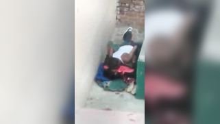 Pervert peeps on horny Desi lovers who have XXX chudai on the rooftop | XXX Video on AllSex.XXX