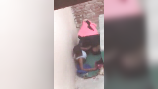 Pervert peeps on horny Desi lovers who have XXX chudai on the rooftop | XXX Video on AllSex.XXX