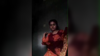 Lovely Bangla girl performs nude XXX show on cam for her boyfriend