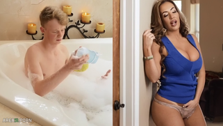 Mom spies as her son playing with penis in the bath