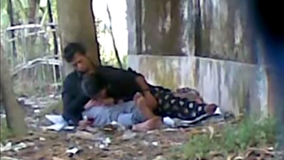 Cheating indian wife sucking lover big cock in public park | XXX Video on AllSex.XXX