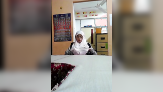 A Malay girl in a hijab flashes her tits to her lover - Leaked XXX Mms | XXX Video on AllSex.XXX