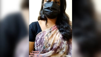 Leaked Desi XXX - Horny Mature Aunty Teases Her Dripping Wet Cunt, Rubbing Clit Until She Screams in Ecstasy