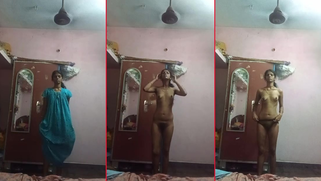 Desi XXX Nude Video, Sexy 18yo Girl Baring Pussy, Teasing Her BF with Slutty Moves!