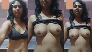 Naughty Desi Babe Displays Lovely Boobs and Curvy Naked Body, Teasing Seductively on MMS Cam | XXX Video on AllSex.XXX