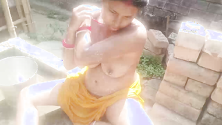 Faithless Indian Wife Deepthroating Her Lover's Cock Outdoor, Spied and Recorded on MMs | XXX Video on AllSex.XXX