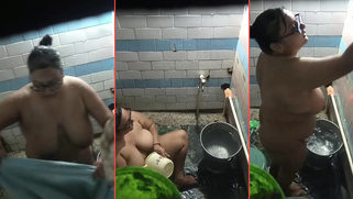 Desi Aunty Soaps Up Her Fat Ass Naked – Perverted Nephew Records Every Wet Inch