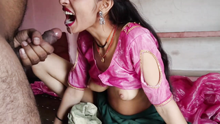Desi Pakistani slut throats dick deep till he paints her pretty face
