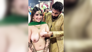 Busty Desi Amateur Babes Shedding Outfit Outside, Flaunting Colossal Nude Breasts | XXX Video on AllSex.XXX