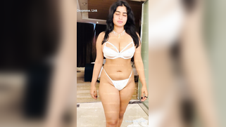 Leaked Curvy Indian IG Star's Shilpa Fit  MMS Video Of Her Posing Naked For BF's Big Dick | XXX Video on AllSex.XXX