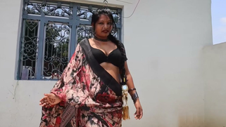 Curvy Indian Slut Teasingly Strips Outta Sexy Saree Showin' Off Juicy D-Cup Jugs | XXX Video on AllSex.XXX