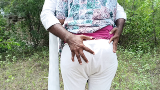 Naughty Tamil Auntie Lets Village Stud Lick Her Juicy Tits and Bang Her Outdoors