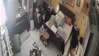 Hacked Home Cam Catches Thicc Desi Wifey Parading Naked, Big Ass & Tits Bouncing | XXX Video on AllSex.XXX