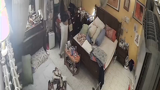 Hacked Home Cam Catches Thicc Desi Wifey Parading Naked, Big Ass & Tits Bouncing | XXX Video on AllSex.XXX