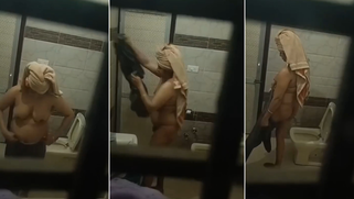 Thick-Ass Aunty Caught Buck Naked In Bathroom By Her Horny Lil Nephew's Phone
