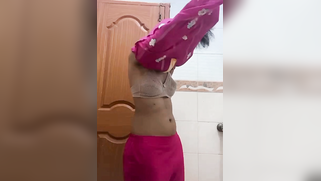 Pakistani Cock Hungry Coed Peels Off Clothes Showing Thick Ass Big Tits Leaked | XXX Video on AllSex.XXX