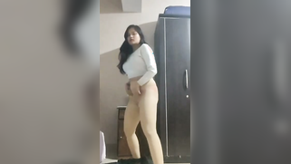 Horny Paki Wifey Strips Buck Naked Flashing Fat Juicy Tits n Bald Cunt on Cam | XXX Video on AllSex.XXX