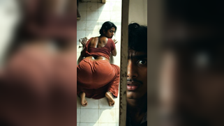 Creepy Village Boy Caught Peeking, Chubby Desi Bitch Flashes Her Hairy Snatch
