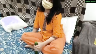 Filthy Desi Aunty Rams Juicy Cucumber in Wet Pussy and Gushes All Over MMS Video | XXX Video on AllSex.XXX