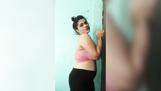 Slutty Desi MILF Strips Down And Shows Off Her Huge Sweaty Boobs In The Mirror | XXX Video on AllSex.XXX