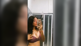 Curvy Indian Mama Gets Buck Naked And Bounces Her Fat Tits In Front Of Mirror