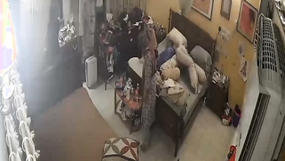 CCTV: Nasty Thicc Auntie Roams Bare-Ass Naked At Home, Leaked CCTV Footage Goes Viral | XXX Video on AllSex.XXX
