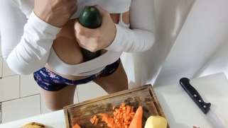 Desperate Desi Bitch Stuffs Huge Veggie in Her Wet Pussy Cause She Needed Dick So Bad